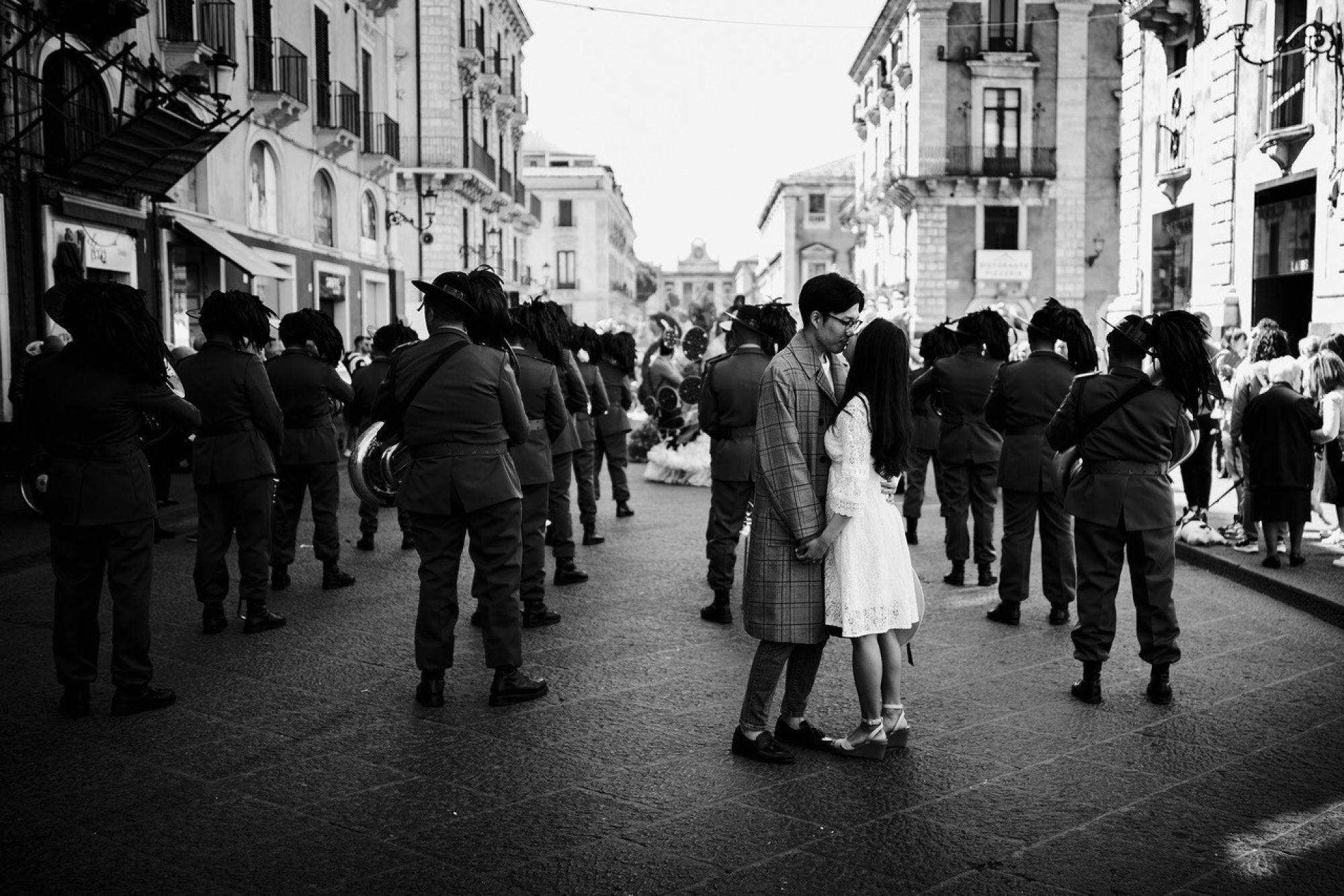 Click to enlarge image 017 bersaglieri sposi catania .jpg